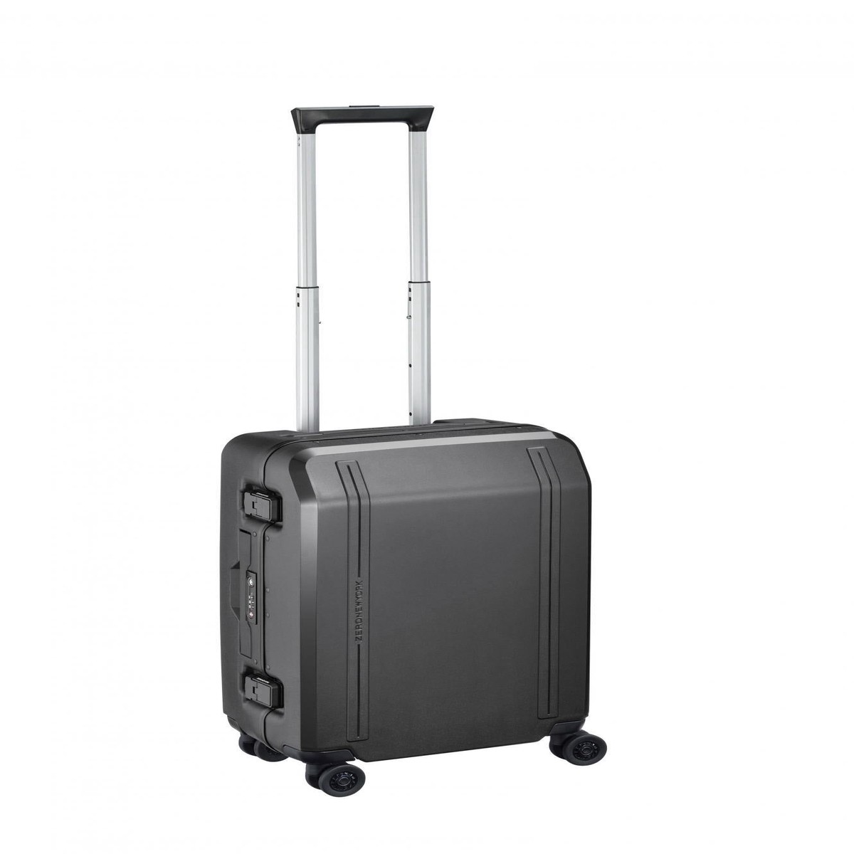 ZERO Halliburton Zero New York Travelers 19" 4-Wheel Carry-On Luggage