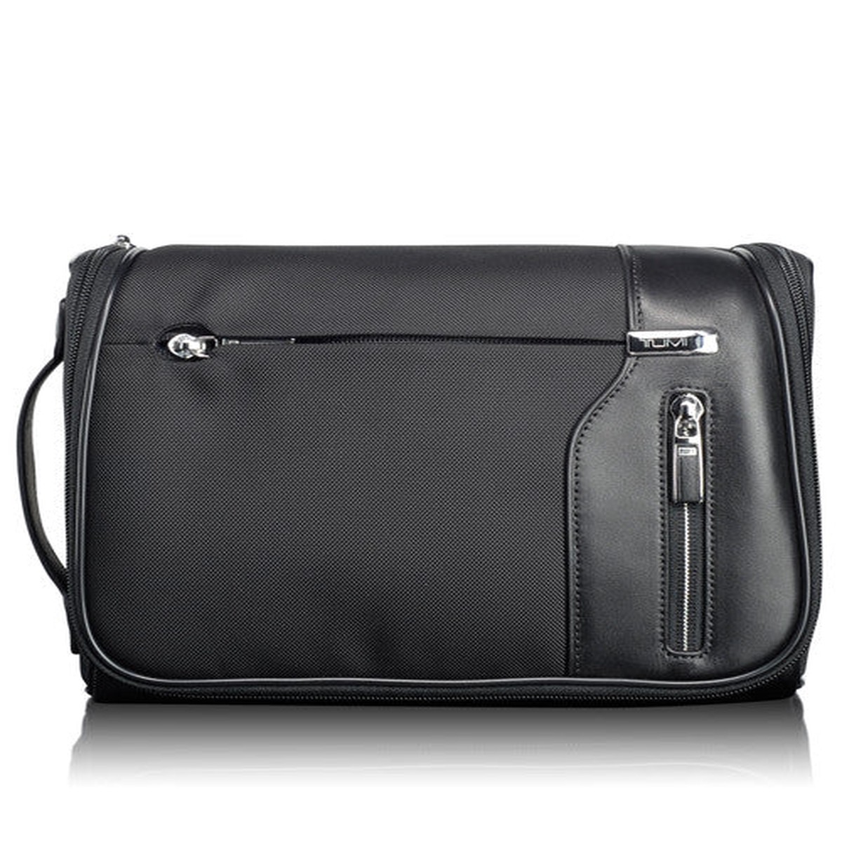 TUMI Arrive' Barajas Kit