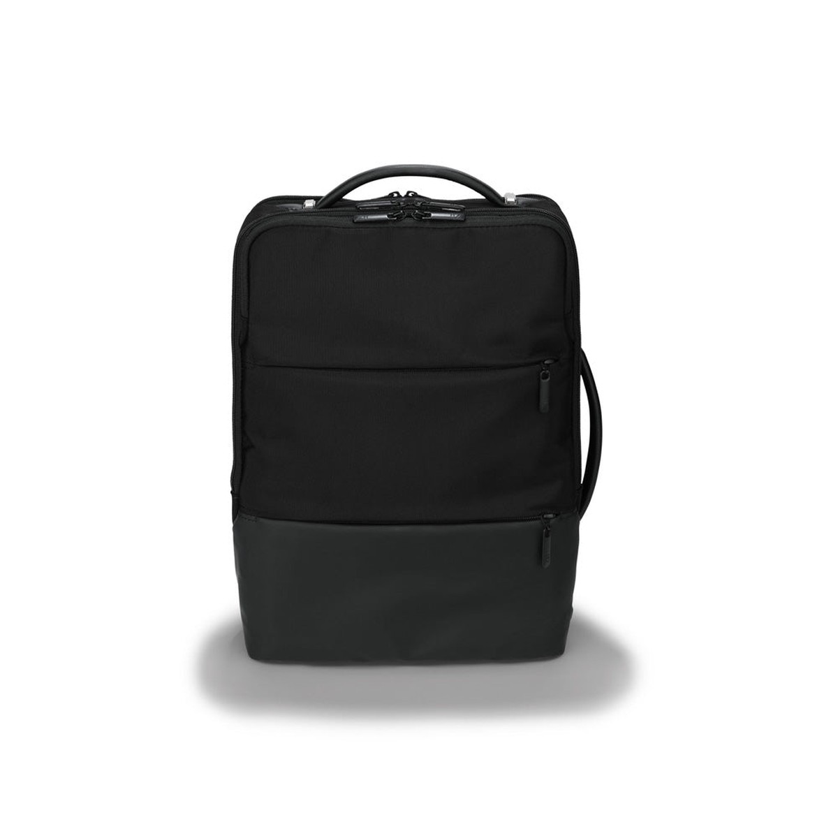 ZERO Halliburton Multimedia Medium Backpack